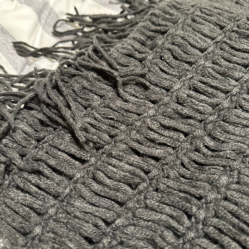 Gray Infinity Scarf - Picture 6 of 7